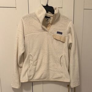 Patagonia cream Re-Tool Pullover